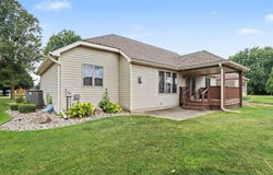 30 Oakdale Lane, Coldwater, MI 49036