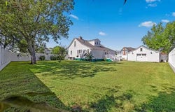811 E Hempstead St, Giddings, TX 78942