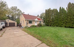 1809 Jackson Street, Maplewood, MN 55117