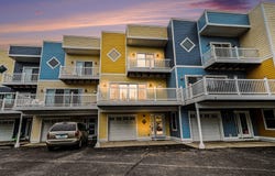 9 Diamond Point Lane, New Buffalo, MI 49117