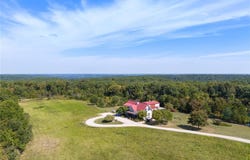 507 Leach Branch Road, Hermann, MO 65041