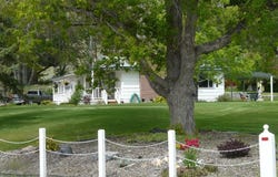 560 N Front Street, Arco, ID 83213