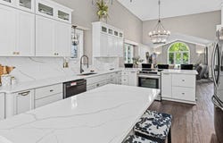 3110 Canyon Circle, Chaska, MN 55318