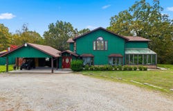 177 Botziegus Lane, Oakland, AR 72661