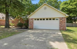 431 Bernard Drive, Conway, AR 72032