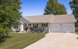 65 Co Rd 202, Florence, AL 35633