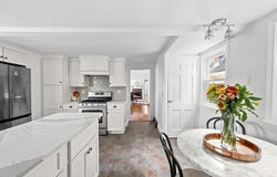 1 Fort Hill, Hingham, MA 02043