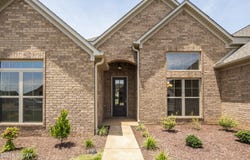 155 Roxbury Drive, Jackson, TN 38305