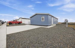 2681 E Edison Ave #33, Sunnyside, WA 98944