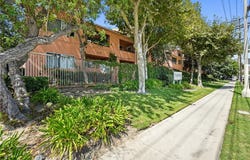 12601 Van Nuys, Pacoima, CA 91331