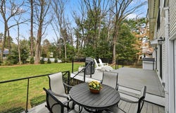 44 Canterbury Ln, Longmeadow, MA 01106