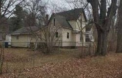 201 N Pine St, Sanford, MI 48657