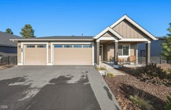 51953 Campfire Drive, La Pine, OR 97739