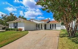 2601 Knoll Trail, Euless, TX 76039