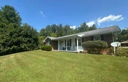 64 Truman Lane, Sandy Hook, KY 41171