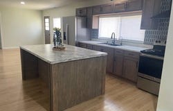 903 Clendenin St, Beardstown, IL 62618