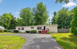 74 Long Hill Road, Dover, NH 03820