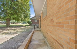 1929 GOODHAVEN Dr, Memphis, TN 38116