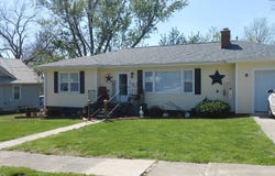 402 N College St, Albany, MO 64402