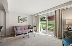 106 Shadowlawn, Whitehall, PA 15236