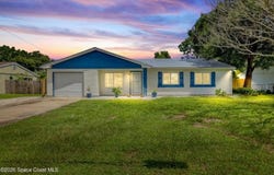 1671 CHARLES Boulevard NE, PALM BAY, FL 32907