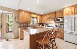 2901 WINDHAVEN Trail, GREEN BAY, WI 54313