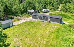 19 Swan Road, New Sharon, ME 04955