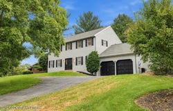39 Brookwood Drive, Lititz, PA 17543