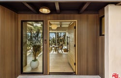 645 Luton Dr, Glendale, CA 91206