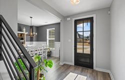 90 VALLEYVIEW Ln, Oakland, TN 38060