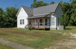 409 S Main Avenue, Lincoln, AR 72744