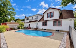 46 Central Ave, Butler Boro, NJ 07405-1143