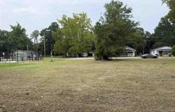 1002 E Dargan St, Dillon, SC 29536