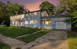 26 S 22nd Street S, Battle Creek, MI 49015