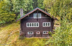 420 W Pearl St, Wallace, ID 83873