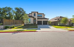 186 Cyrus Milton Dr, Buda, TX 78610
