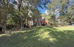 2781 Jen Chris Drive, Snellville, GA 30039
