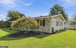 1020 BRAMLY Drive, HAGERSTOWN, MD 21742