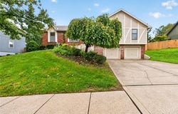 4903 NW 67th Terrace, Kansas City, MO 64151