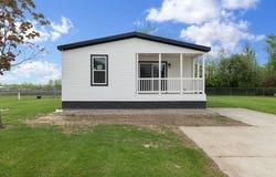 7198 W Mapleview Circle, Brown City, MI 48416