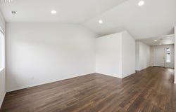 5320 SQUIRREL St, Springfield, OR 97478