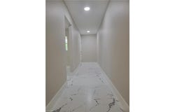 709 Landover Cir, NAPLES, FL 34104