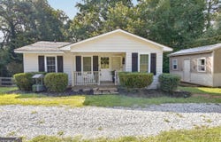 3914 Pine Lake Road, West Point, GA 31833