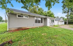 2151 S Smithville, Kettering, OH 45420