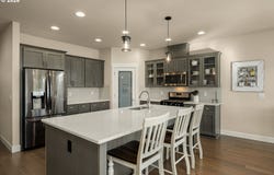 1054 VISTA OAKS Dr, ForestGrove, OR 97116