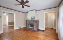 345 Vincent Place, Elgin, IL 60123