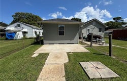 1237 CASA CALVO Street, New Orleans, LA 70114