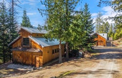 2222 Hidden Valley Rd, Sandpoint, ID 83864