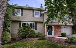 42 Stirling Ln, Wayne Twp., NJ 07470-4502