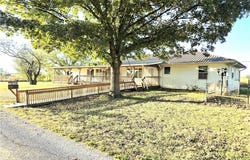 15518 E 850 Road, Mound City, KS 66056